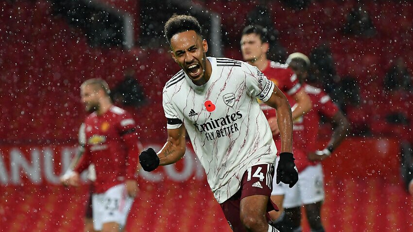 Aubameyang strike gives Gunners first Old Trafford win in 14 years 