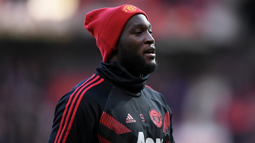 Lukaku drops Manchester United exit hint with agent selfie