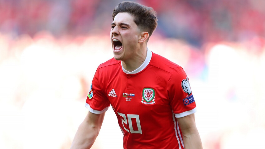 James on target as impressive Wales down Slovakia