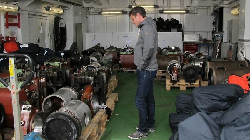 Arctic mission will trap scientists in ice