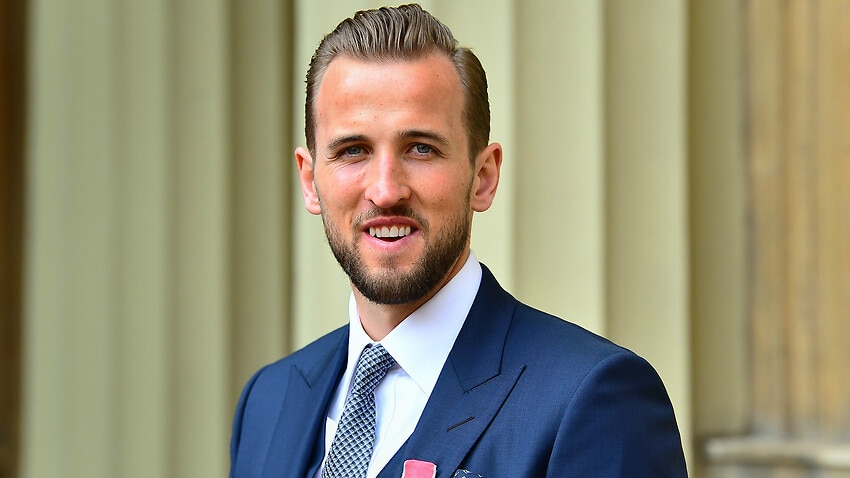 England captain Kane honoured with MBE at Buckingham Palace