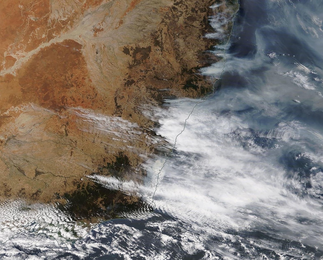 A NASA Worldview Satellite showing smoke NSW bushfires in early December. 