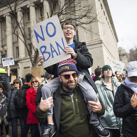 Protests against immigration bans spread across US