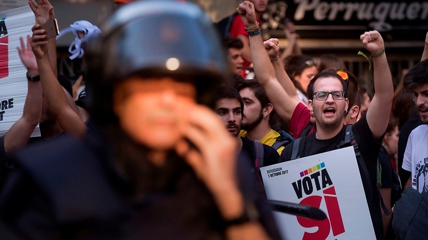 Fourteen Detained As Thousands Take To Streets Of Barcelona In Protests ...