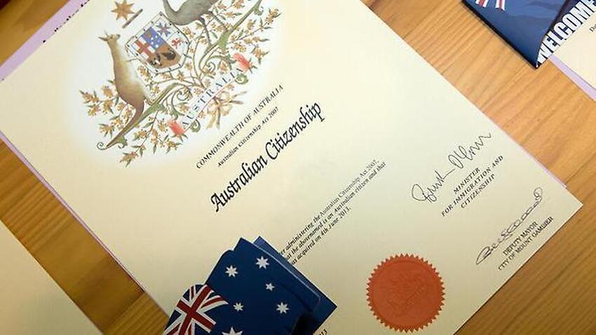 Australian citizenship: time drops approvals double