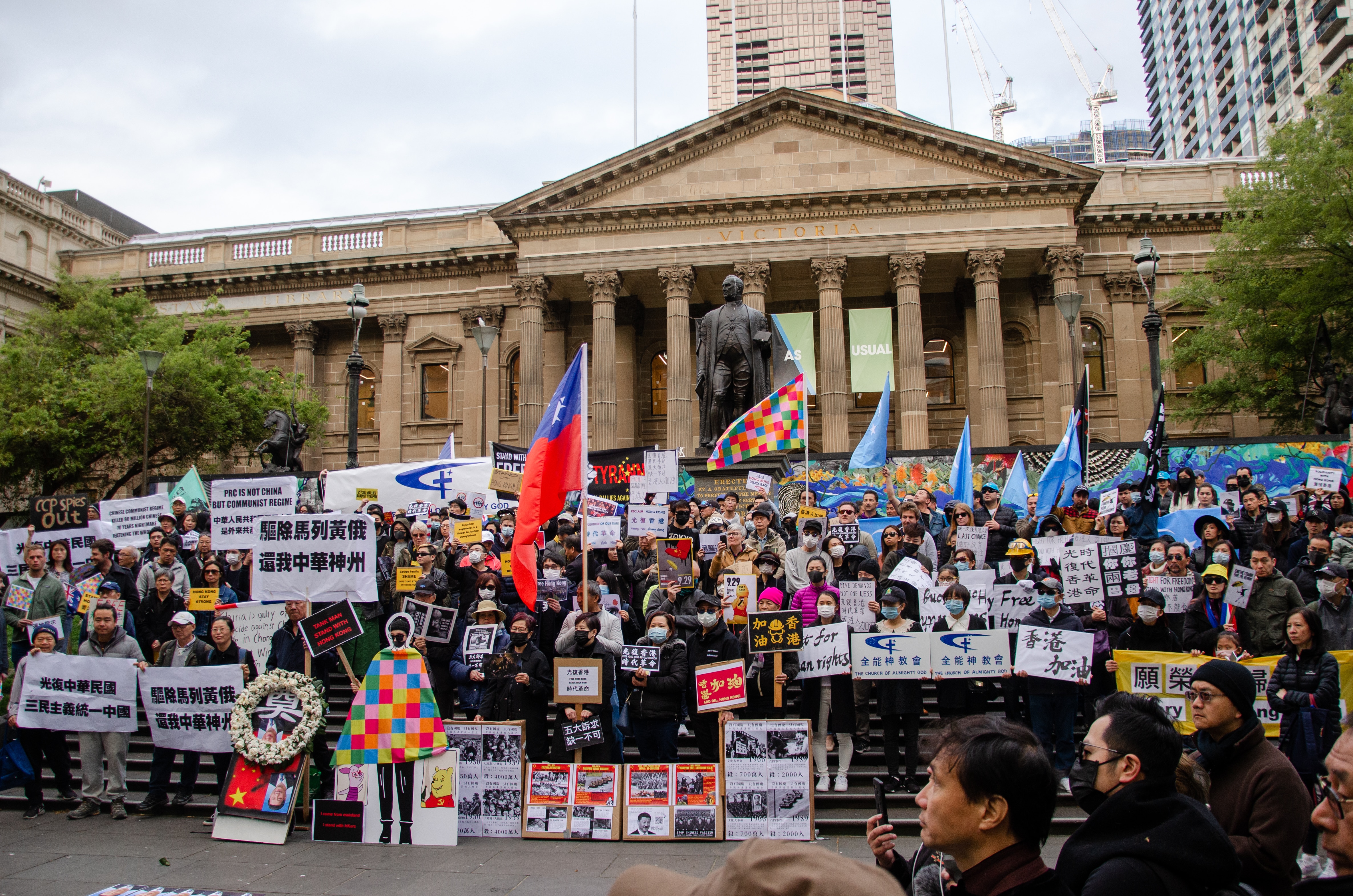 Melbourne joins global protests for Hong Kong