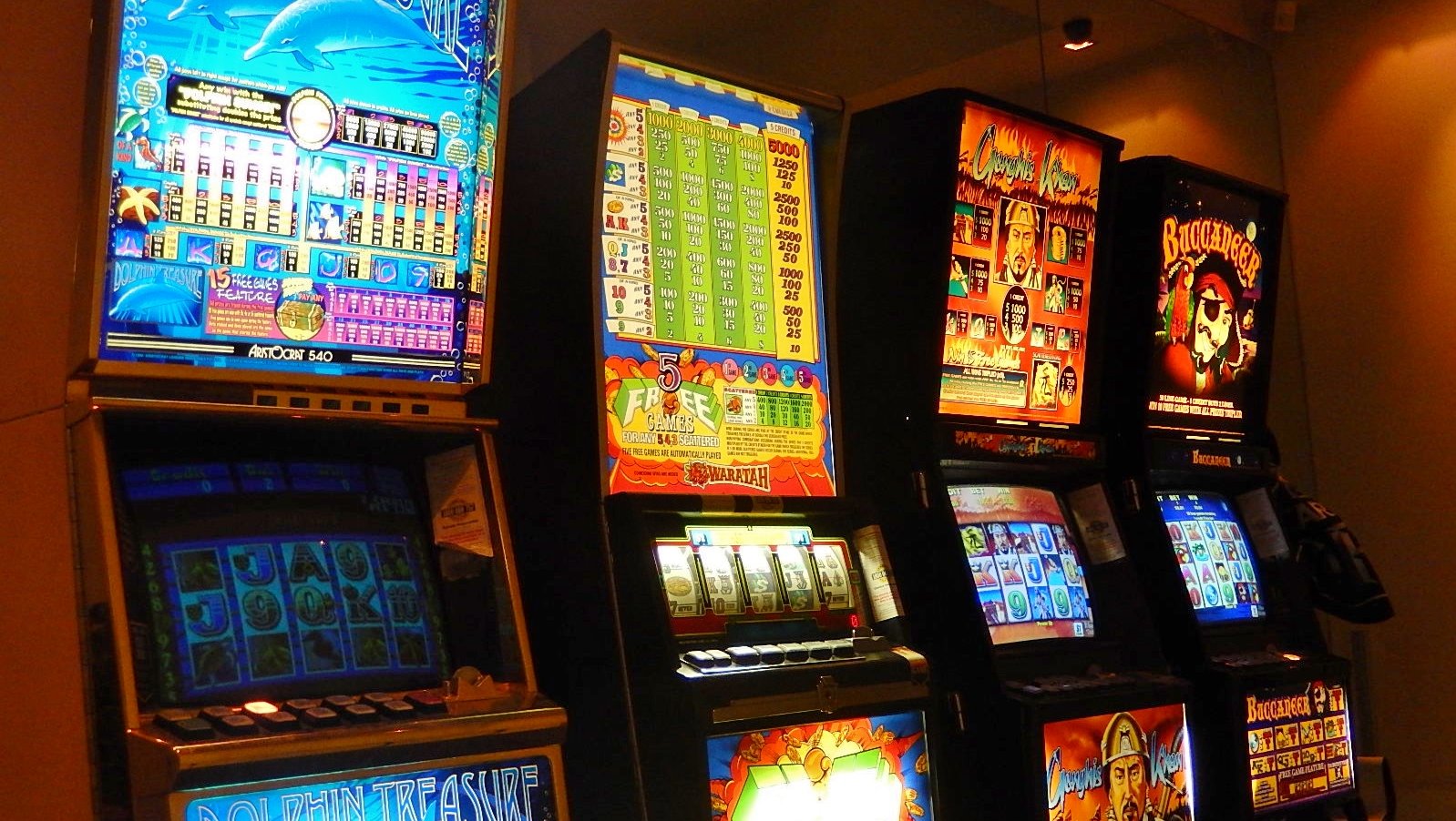 'More machines than the whole of Tasmania' New pokie rules fall short