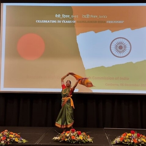 An artist is performing during the observance of India-Bangladesh Friendship Day (Moitri Dibos).