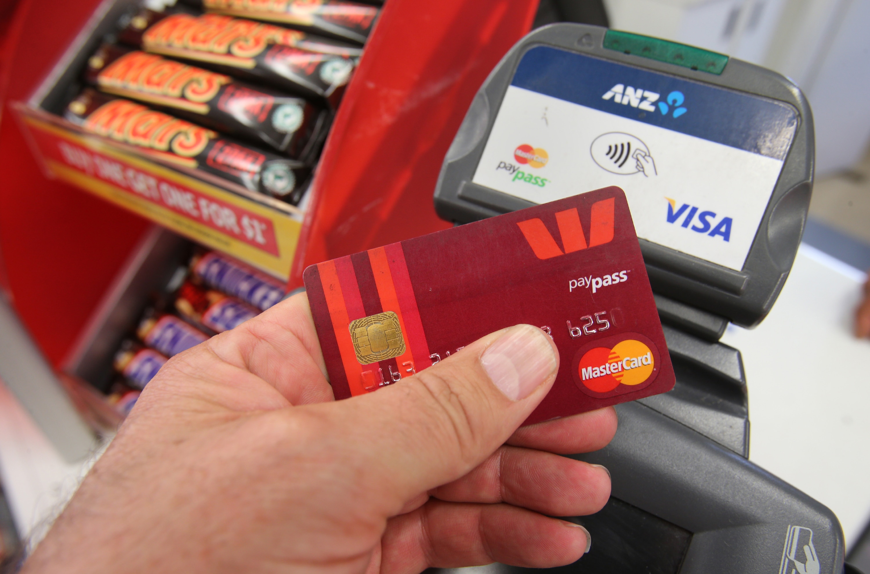 Mc world paypass мтс что это за карта