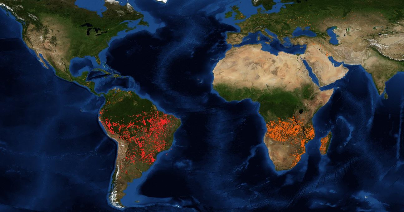 After Amazon Outcry Nasa Images Shine Spotlight On African Forest Fires