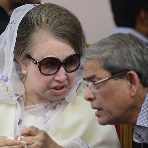 Bangladesh Nationalist Party (BNP) chairperson Khaleda Zia and Mirza Fakhrul Islam Alamgir (R) (File Image).
