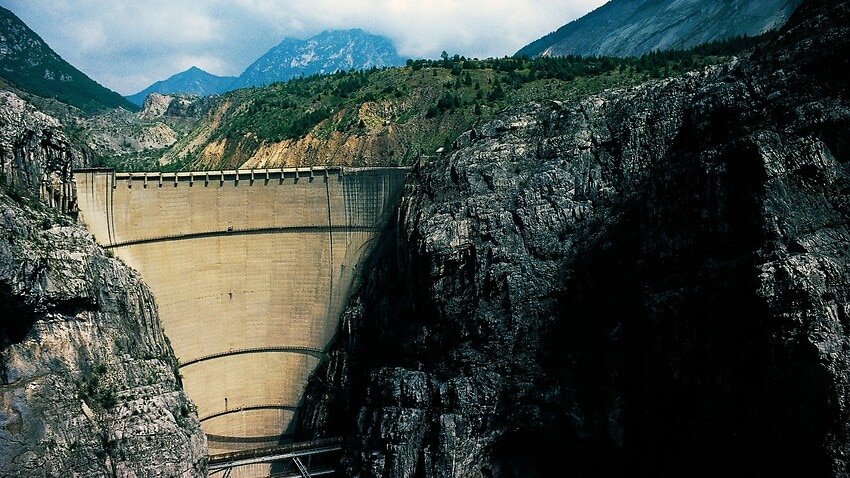 SBS Language | The tragedy of the Vajont Dam told in a