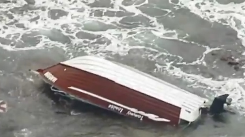 One Dead Two Rescued After Boat Capsizes In Sydney Sbs News 1638