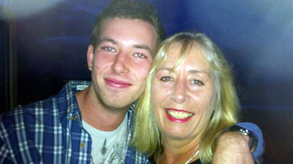 Daniel Skelly with his mother Alanna on his 21st birthday.