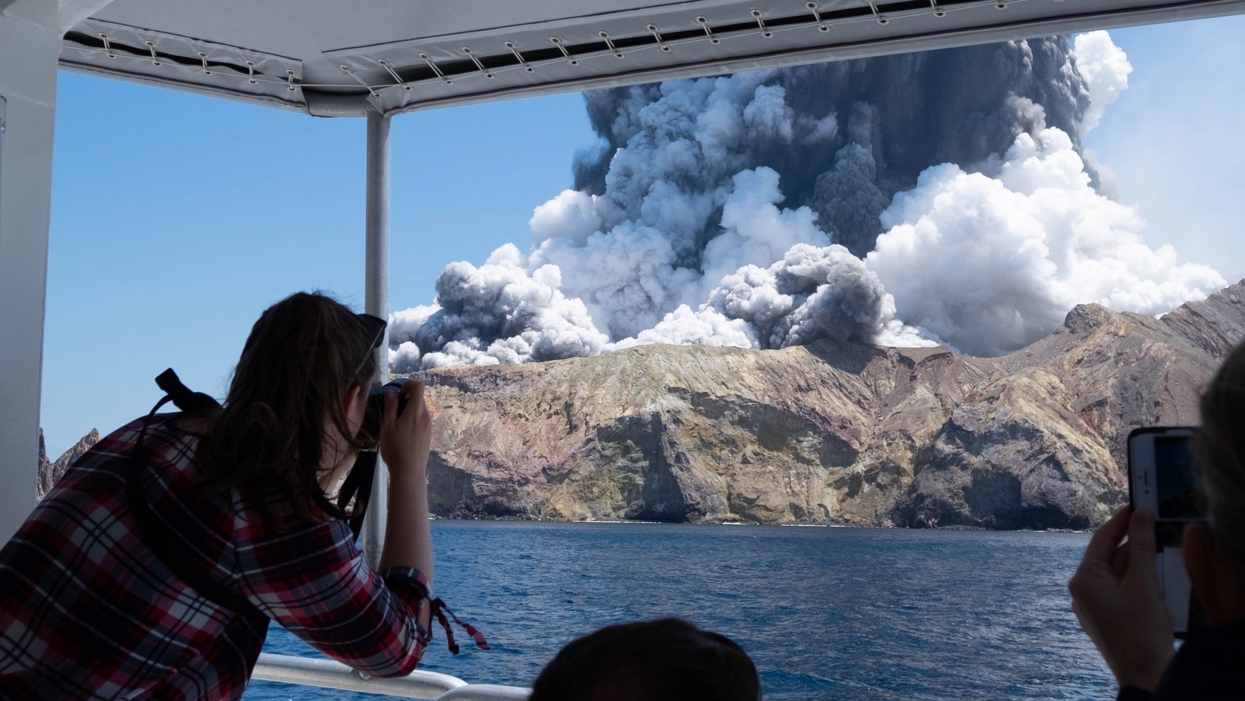 Why were tourists on the Whakaari volcano? Tour operators face tough