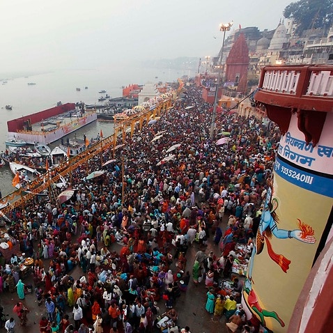 Hindi devotees Ganges