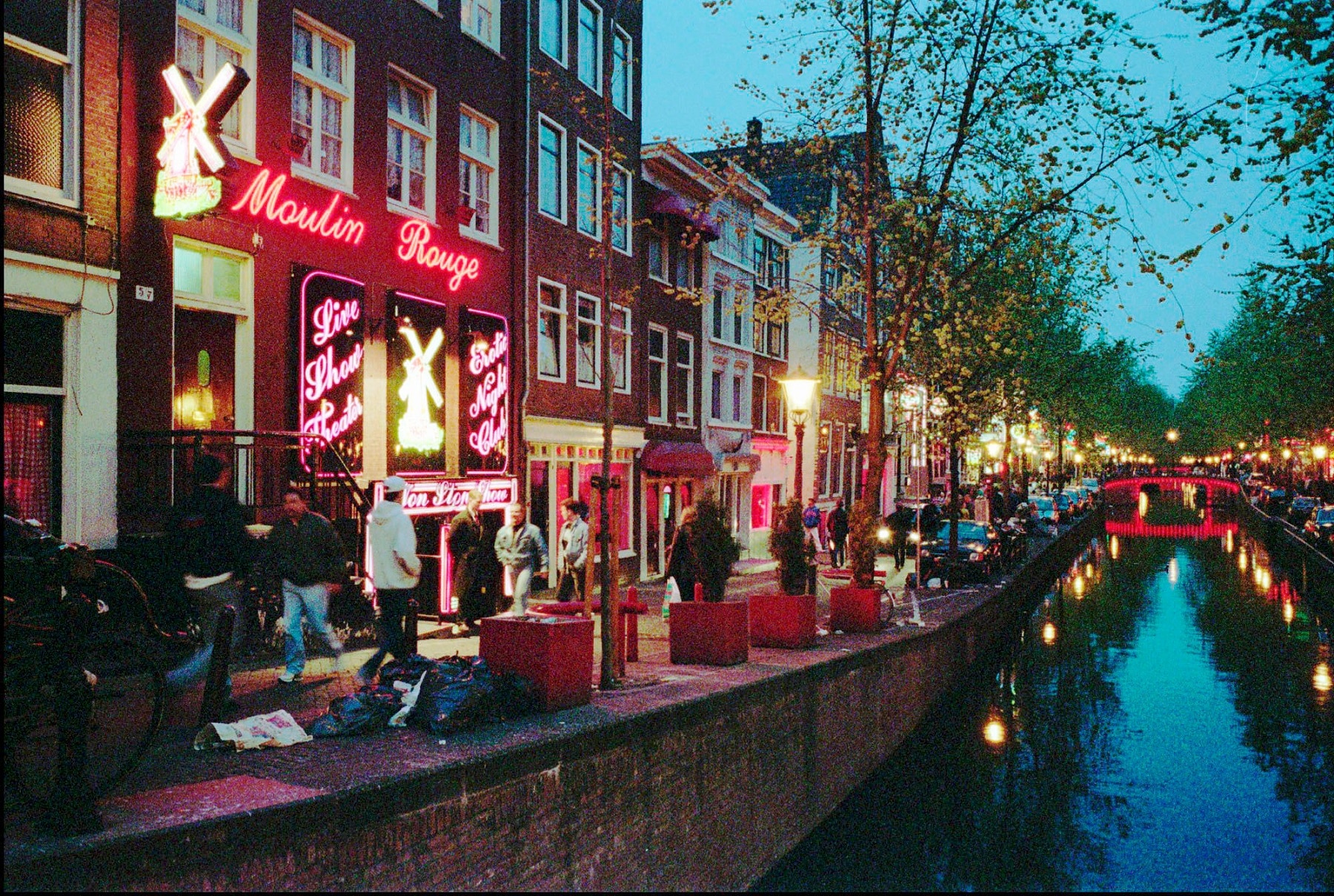 Amsterdam Bans Tour Groups From Sex Workers Windows Internewscast