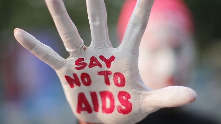 Australia could end HIV transmission within the next four years with a $53 million funding boost - SBS News