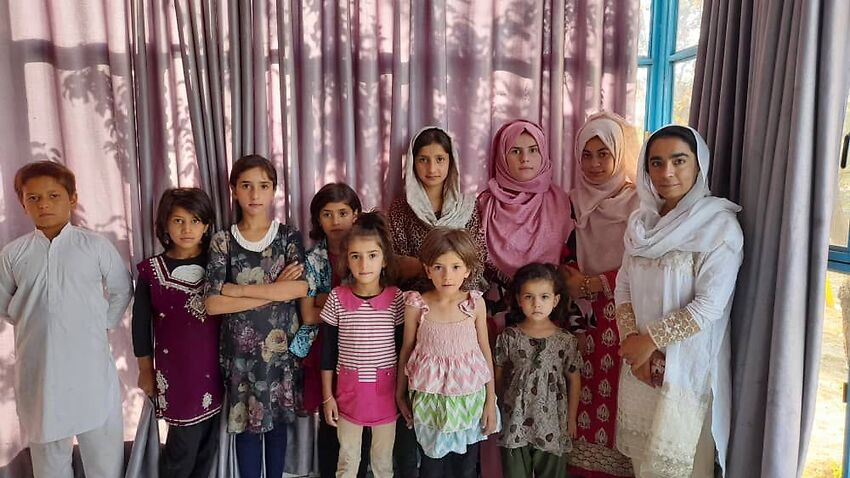 Picture for read more article '' Dream come true ': Orphaned children evacuated to Australia on a dangerous journey through Afghanistan'