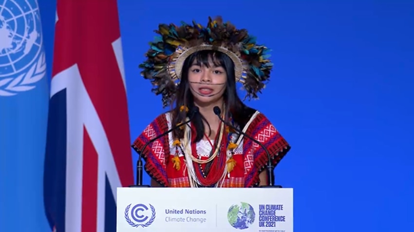 Txai Surui delivering her speech at COP26 in Glasgow
