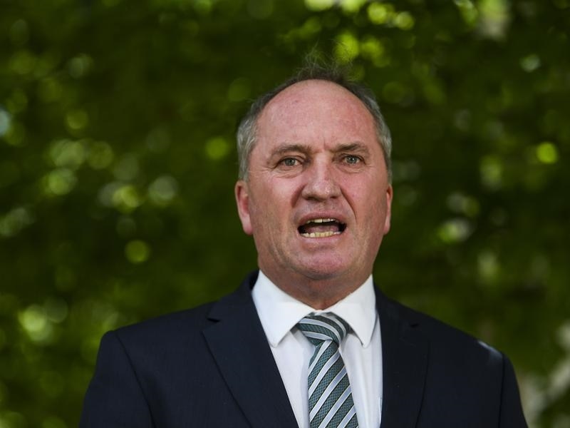 Barnaby Joyce says the federal government is doing everything it can to help drought affected farmers.