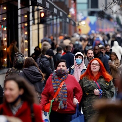 Picture of shoppers in London's Oxford Street this week.