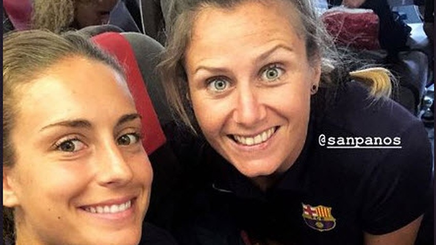 Barcelonas Mixed Sex Football Tour Takes Off With Women Sitting At The 