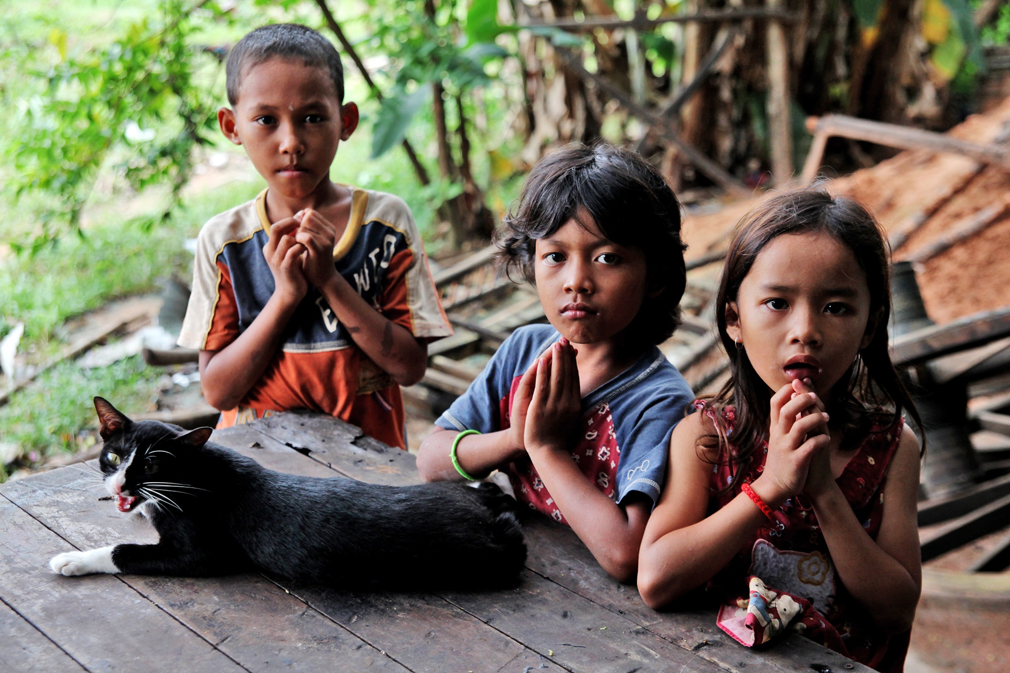 Камбоджа разговор. Торговля детьми Камбоджа. Cambodia Orphanage. Orphans.