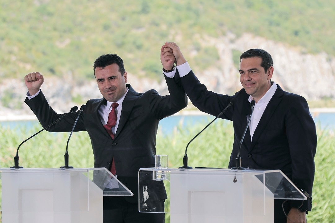 Greek Prime Minister Alexis Tsipras, right and his Macedonian counterpart Zoran Zaev.