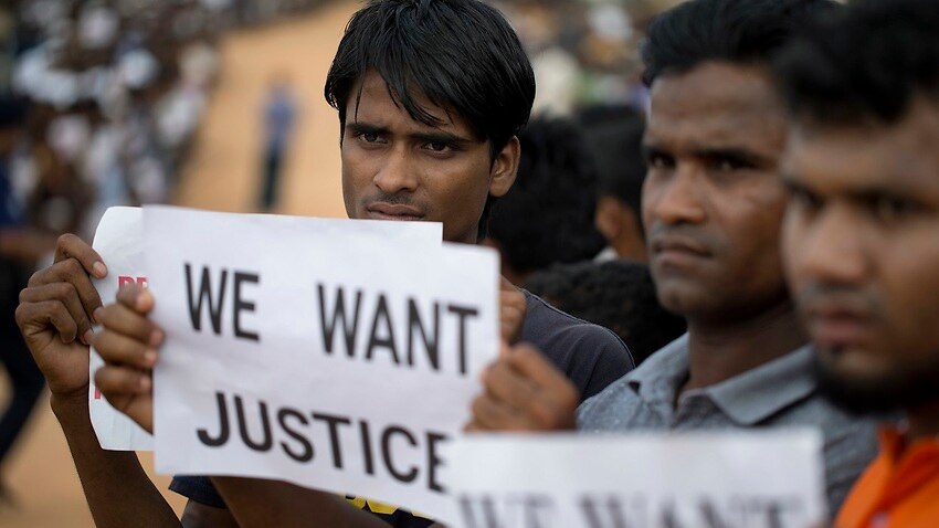 Image for read more article 'Rohingya refugees tell Security Council envoys of rape, murder'