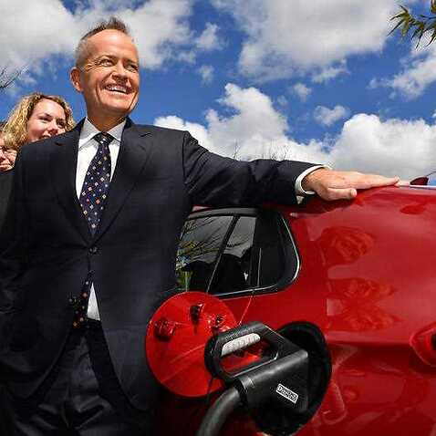 Leader of the Opposition Bill Shorten charges an electric car after launching Labor's Climate Change Action Plan.
