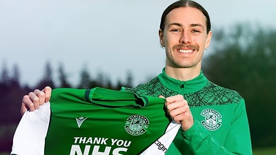 Socceroo Irvine Completes Hibernian Move