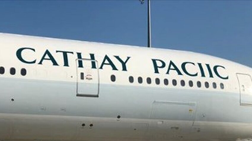 Cathay Pacific's misspelled its own name on a plane.
