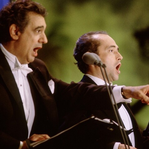 (L to R) Plácido Domingo, José Carreras, and Luciano Pavarotti perform at The Three Tenors concert in 1994 in Los Angeles