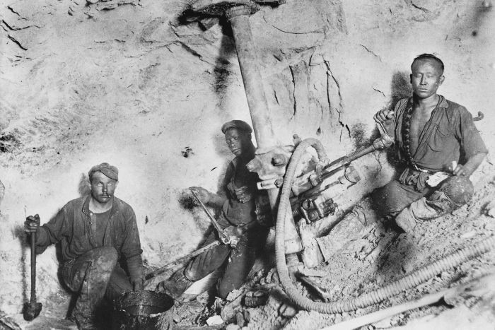 Chinese miners in a Bendigo mine. 