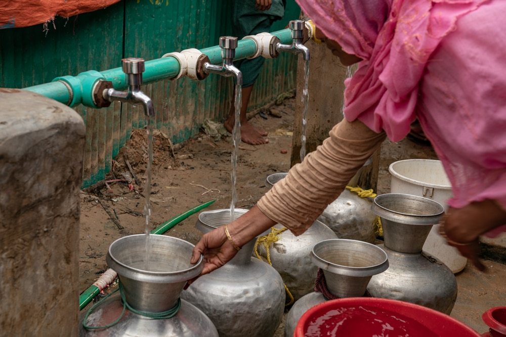 Water and sanitation facilities built by MSF in Jamtoli camp for Rohingya refugees, Cox’s Bazar, Bangladesh. Water and sanitation facilities built by MSF in Jamtoli camp for Rohingya refugees, Cox’s Bazar, Bangladesh.