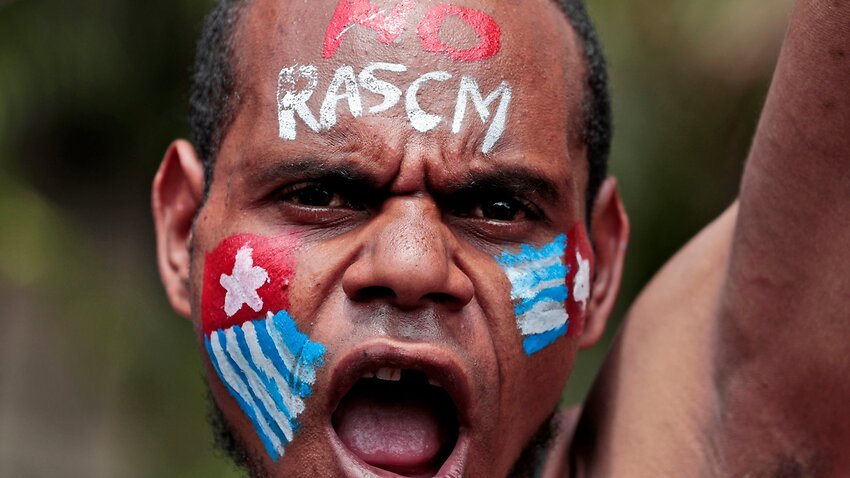 SBS Language Setiap Orang Papua  Ingin Merdeka Rasisme 