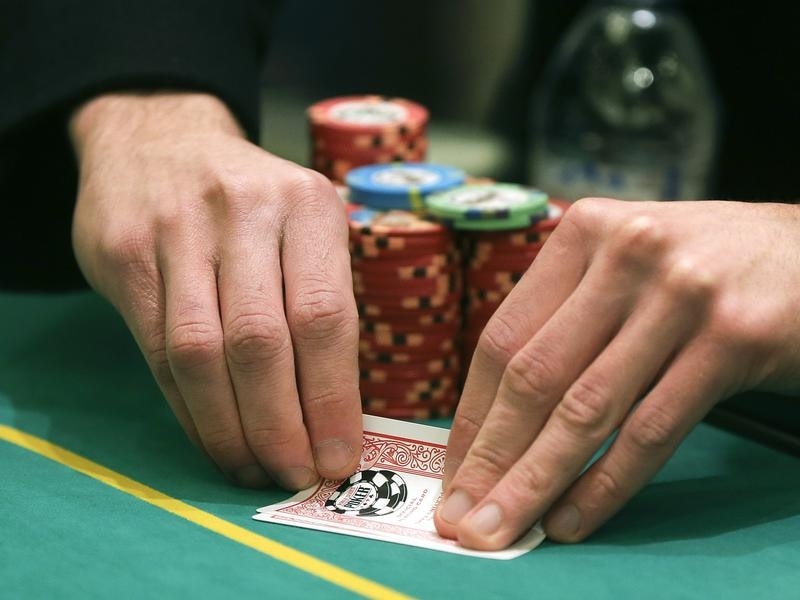 Gambling problem for 46pc of poker players