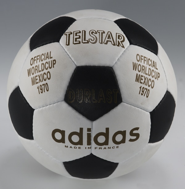 first world cup ball