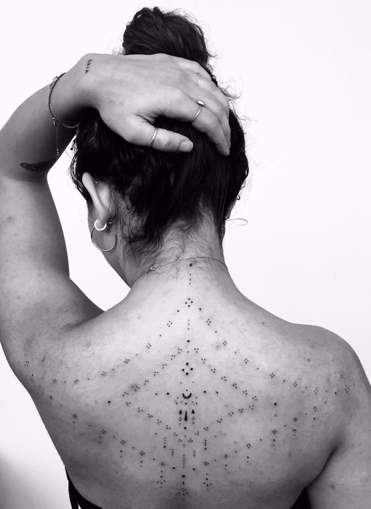 SBS Language Meet the tattoo artist keeping the traditional Kurdish