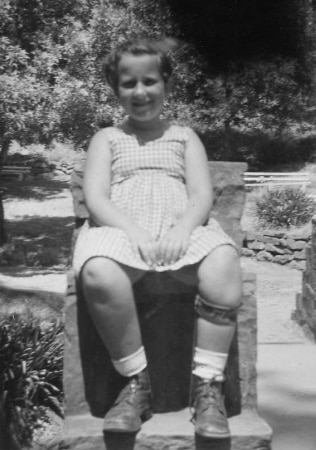 Shirley Glance caught polio at just 14 months old, during Australia's last major outbreak. 