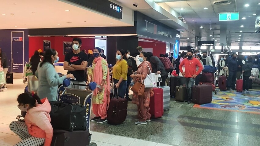 SBS Language | ‘Number of Australians stranded in India could be expanding alternatively of decreasing’: Chartered flight operators