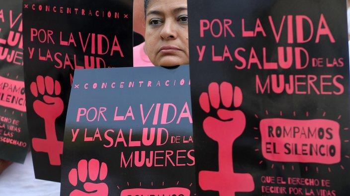 El Salvador abortion