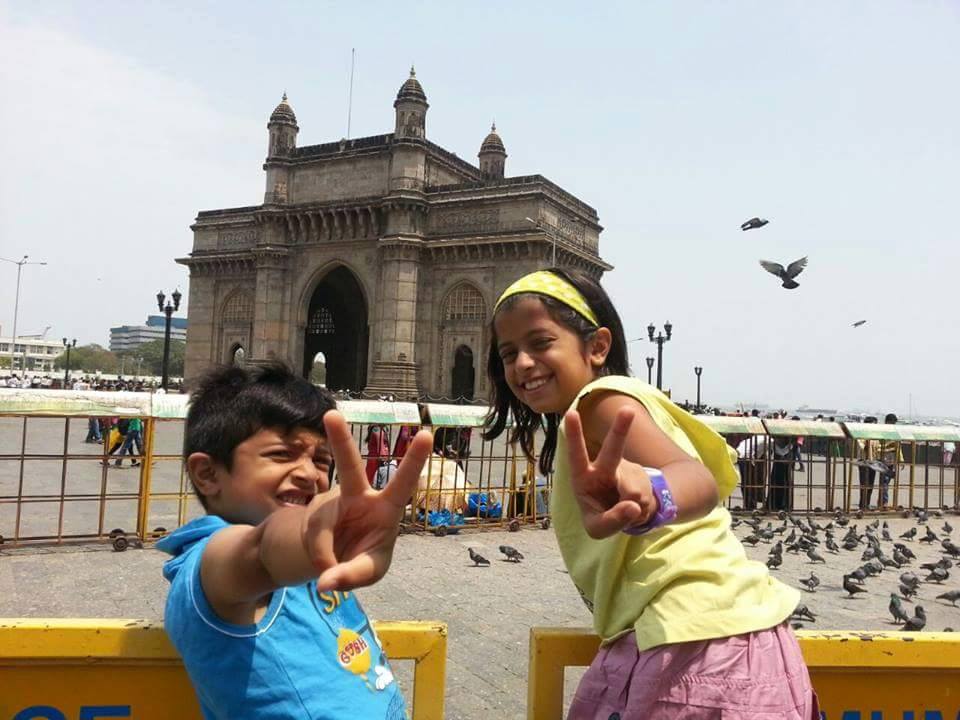 Deeyan with his sister in Mumbai