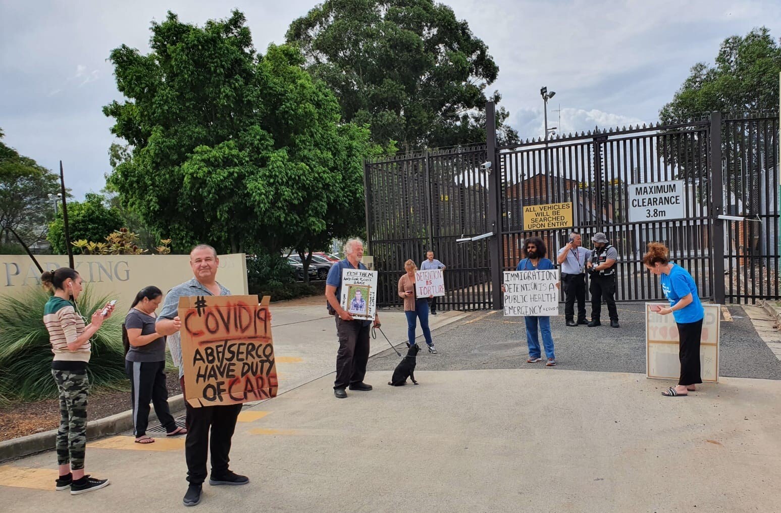 Protest in front of Villawood Detention centre