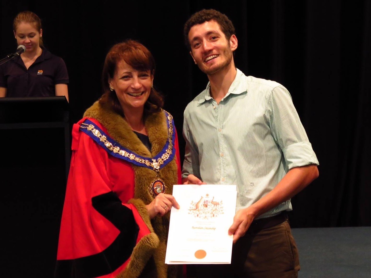 Martino alla sua cerimonia di cittadinanza australiana, 2015, Cairns