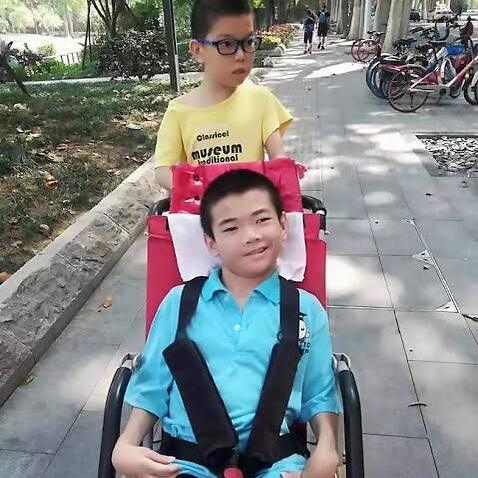 Yan Cheng and brother Xiao Wei