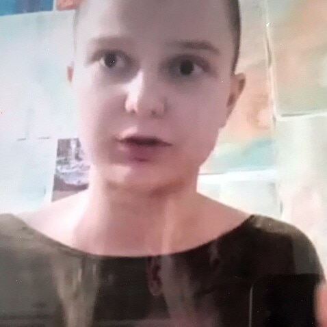 16 July 2020, Russia, Moskau: Artist Julia Zwetkowa can be seen on the screen of an iPad during the video chat with the dpa correspondent. The young Russian artist has already spent months under house arrest for her drawings of naked women. (to dpa: 