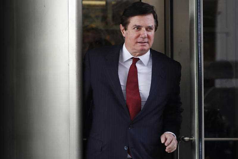 Paul Manafort, President Donald Trump's former campaign chairman, leaves the federal courthouse in Washington in November last year. 