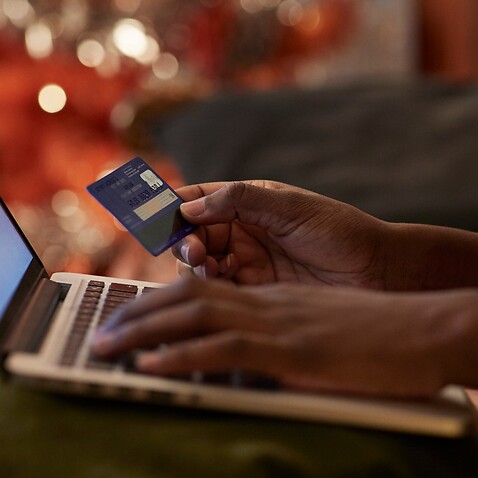 Online laptop credit card 